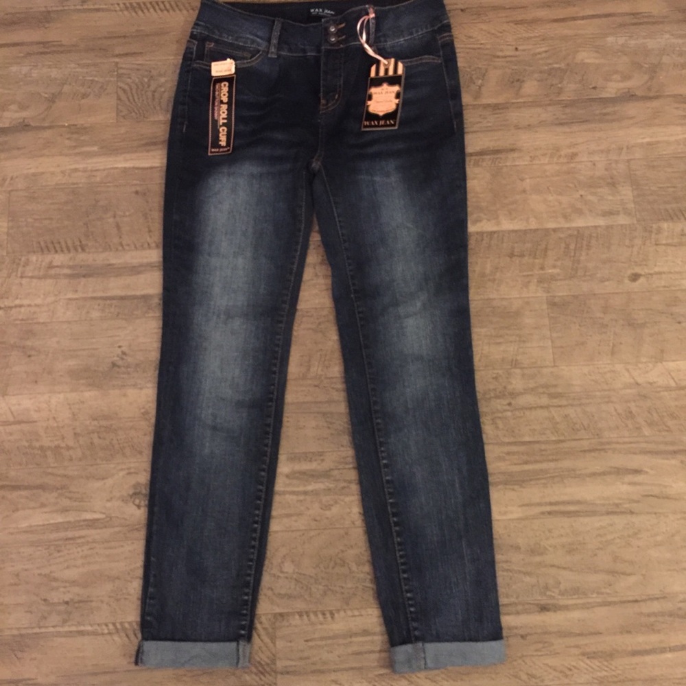 Ladies size 13 Los Angeles Wax Jeans NWT
